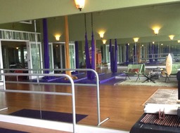 1560484_607746755960698_1328859391_n